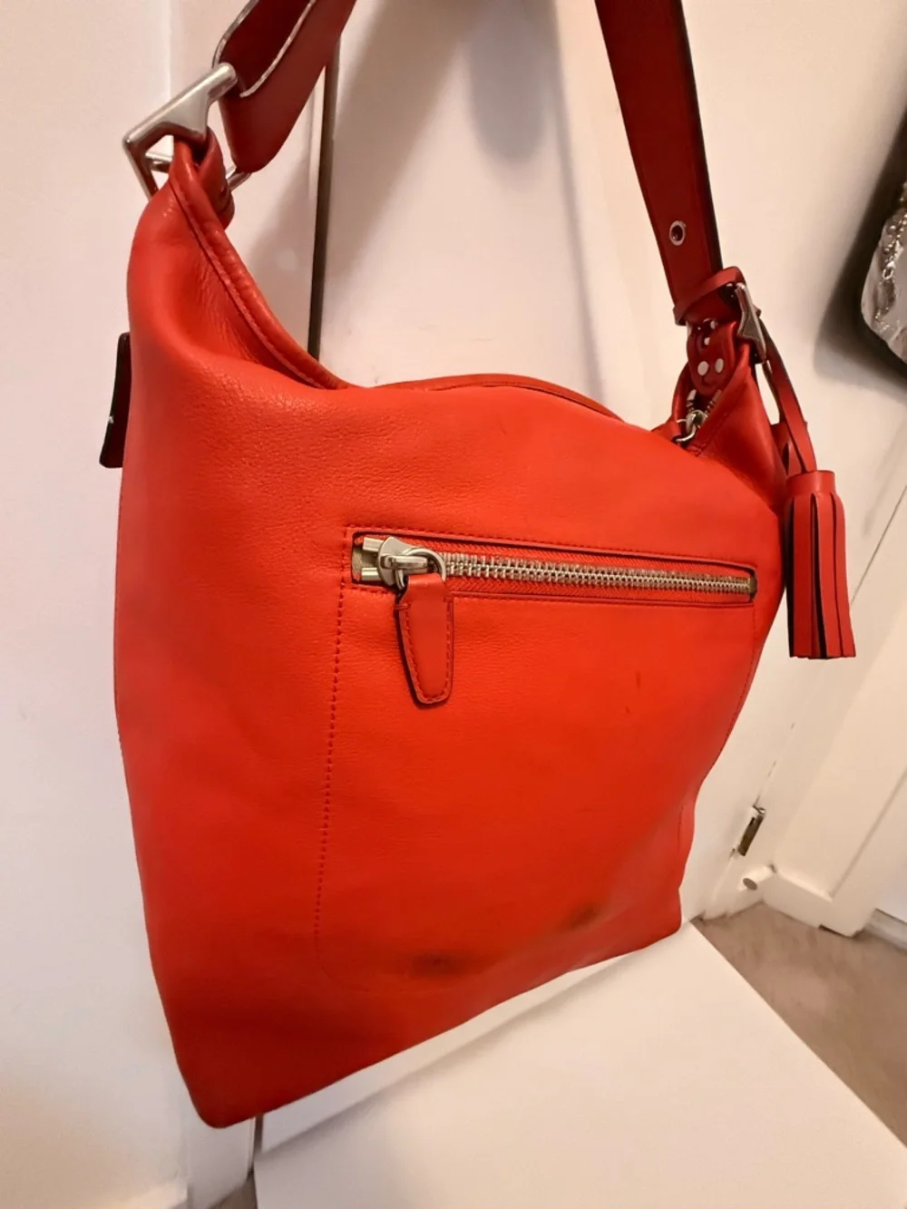 Coach Y2K Coral Red Leather Shoulder Tote Slouchy Boho Tassel Hobo Bag - Picture 10 of 12